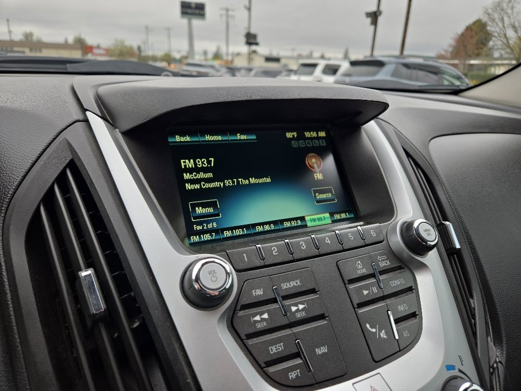 Used 2017 Chevrolet Equinox Premier w/ Enhanced Convenience Package AWD/4WD image 21