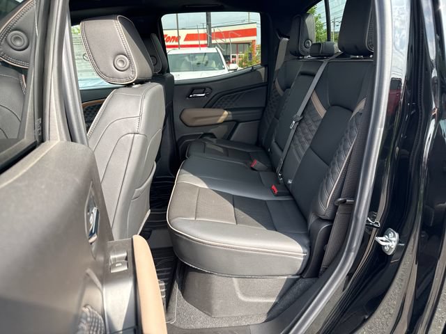 New 2026 GMC Canyon Denali w/ LPO, Denali Black Edition AWD/4WD image 14