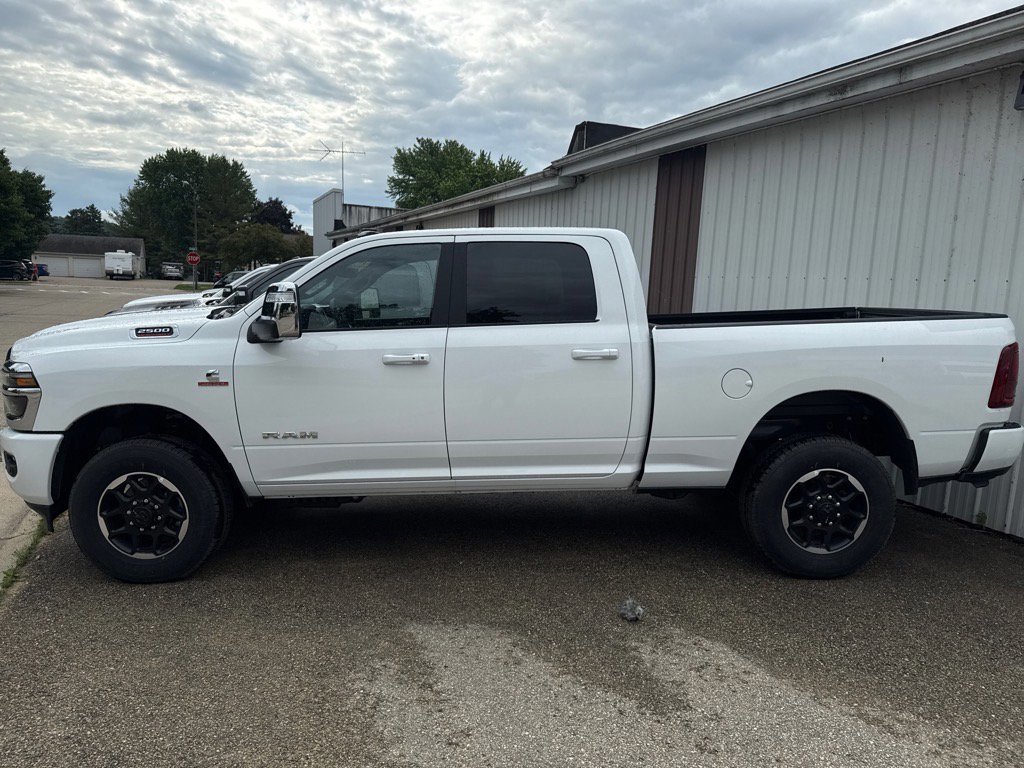 New 2025 RAM 2500 Laramie image 4