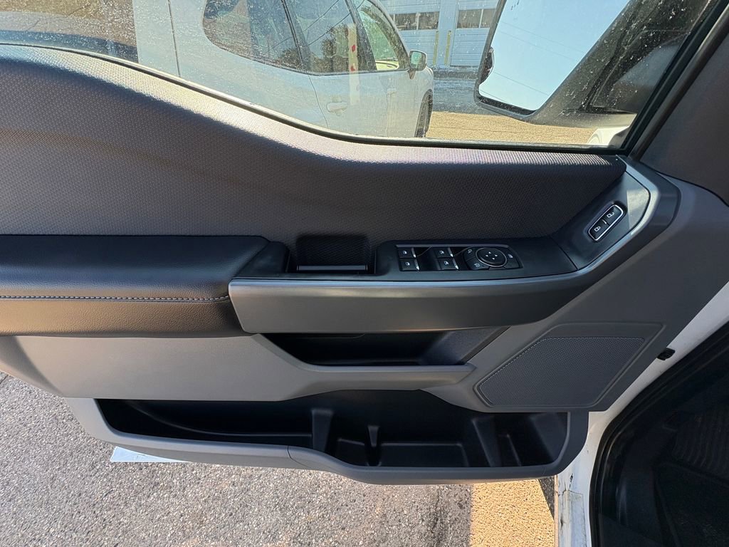 Used 2023 Ford F150 XLT w/ Trailer Tow Package image 34