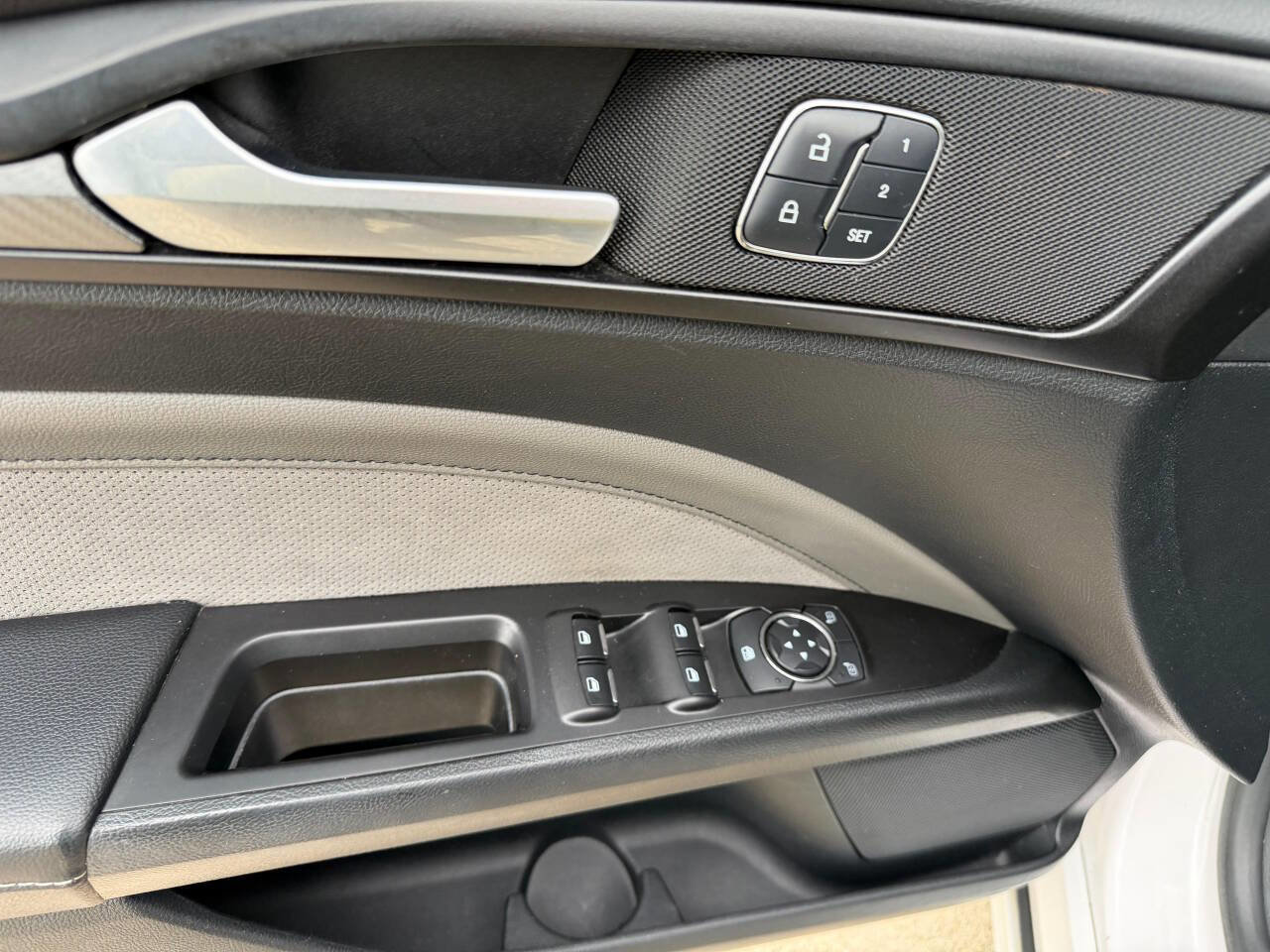 Used 2017 Ford Fusion Sport w/ Equipment Group 401A image 19