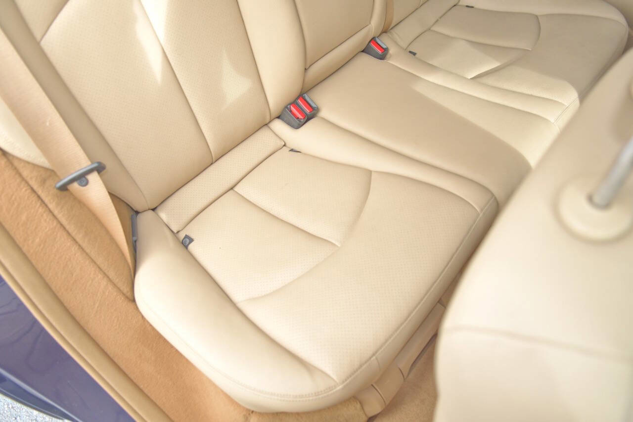 Used 2009 Mercedes-Benz E 350 4MATIC Wagon image 36