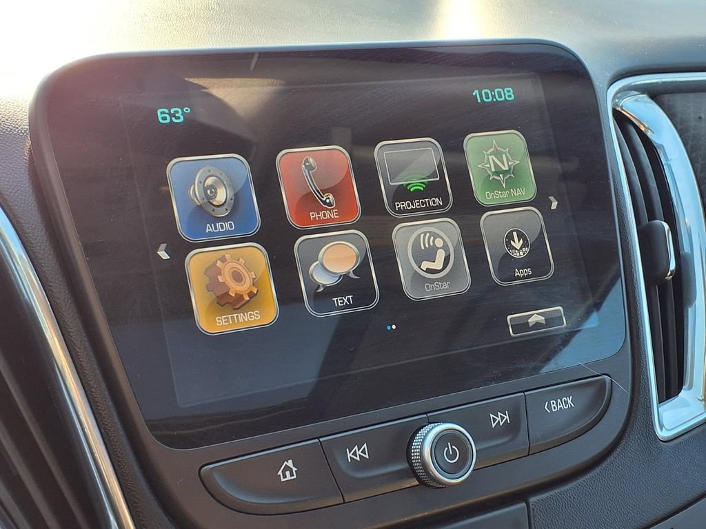 Used 2018 Chevrolet Malibu LT FWD image 15
