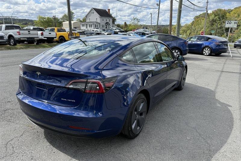 Used 2022 Tesla Model 3 Long Range AWD/4WD image 5