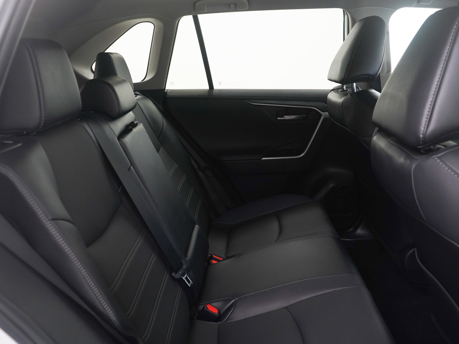 Used 2023 Toyota RAV4 Limited AWD/4WD image 12