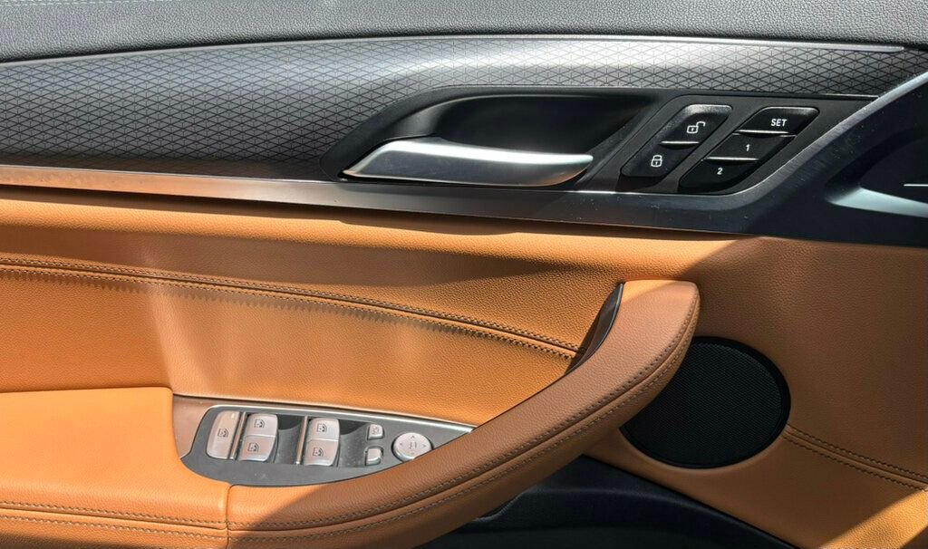 Used 2023 BMW X3 M40i image 27