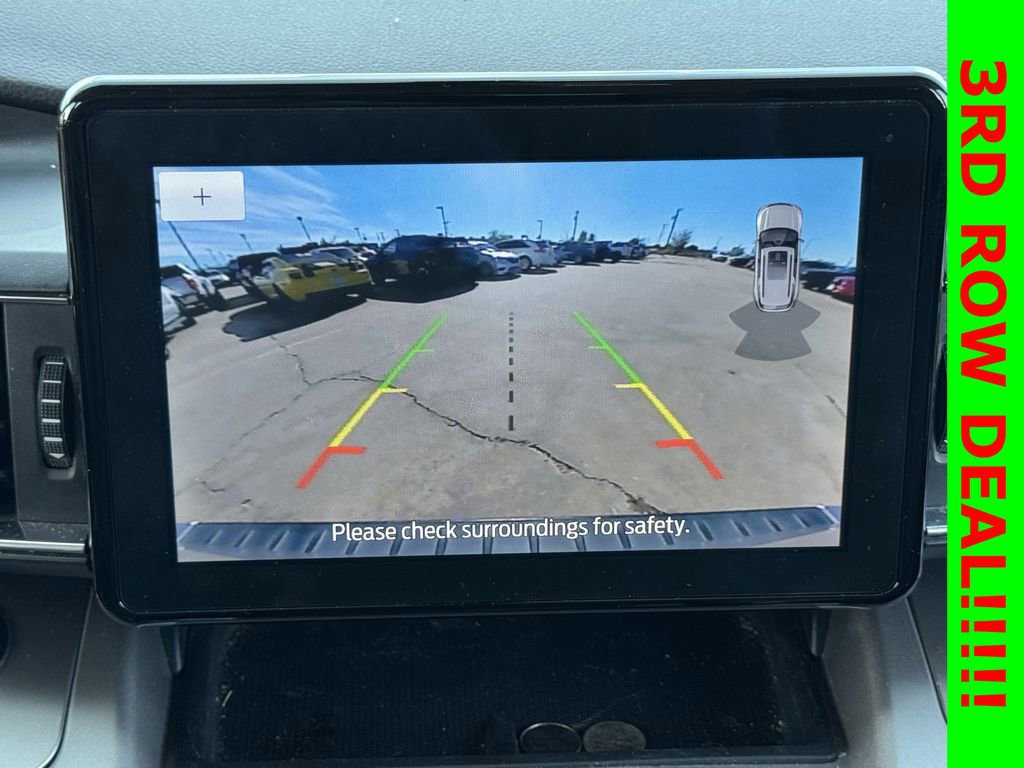 Used 2022 Ford Explorer XLT w/ Equipment Group 202A image 17