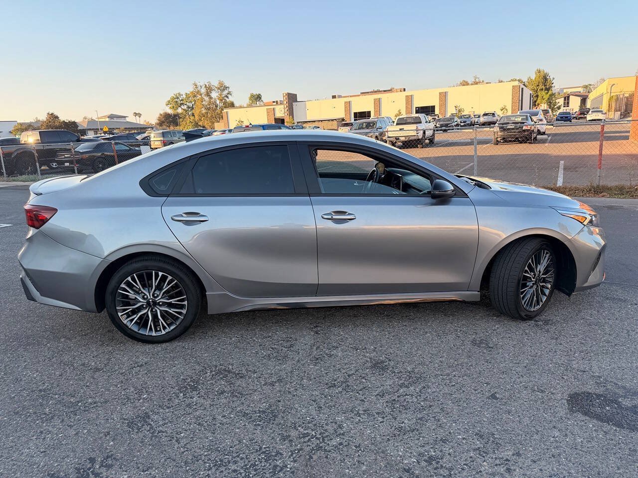Used 2023 Kia Forte GT-Line w/ GT-Line Technology Package FWD image 7