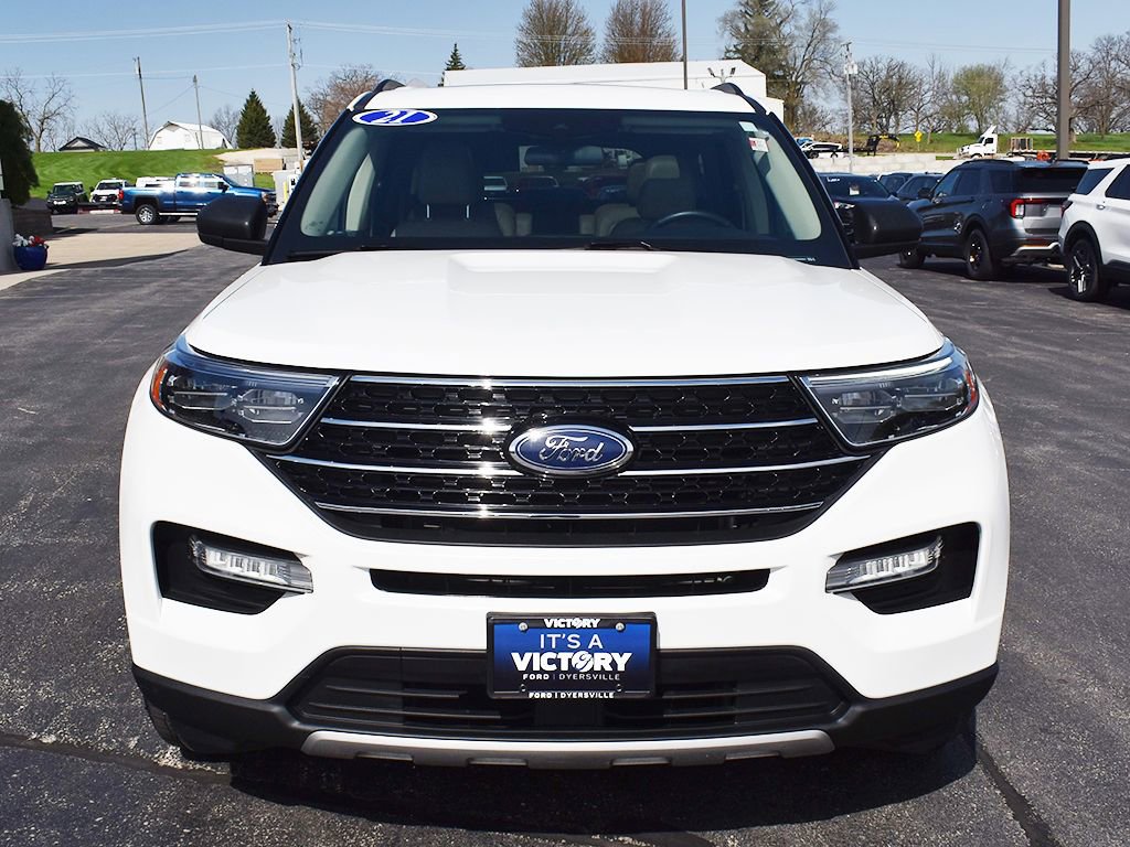 Certified 2021 Ford Explorer XLT w/ Equipment Group 202A AWD/4WD image 27