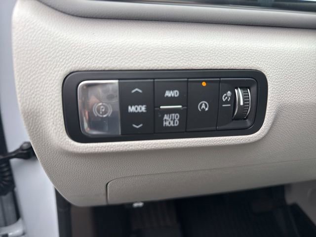 New 2026 GMC Terrain Denali w/ LPO, Floor Liner Package image 13