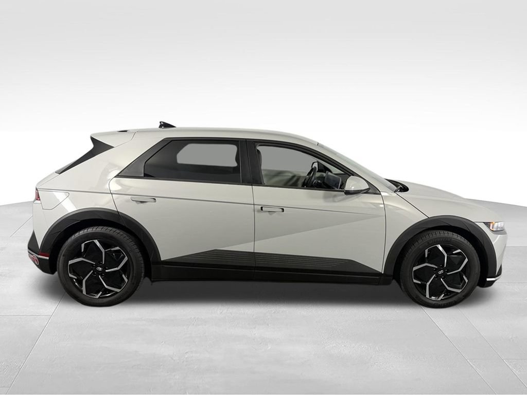 Used 2024 Hyundai Ioniq 5 SEL RWD image 6