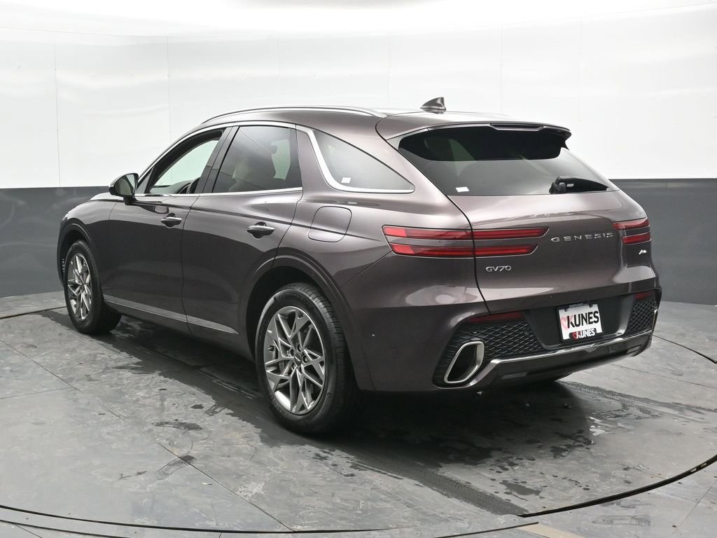 Used 2023 Genesis GV70 2.5T w/ Advanced Package image 10