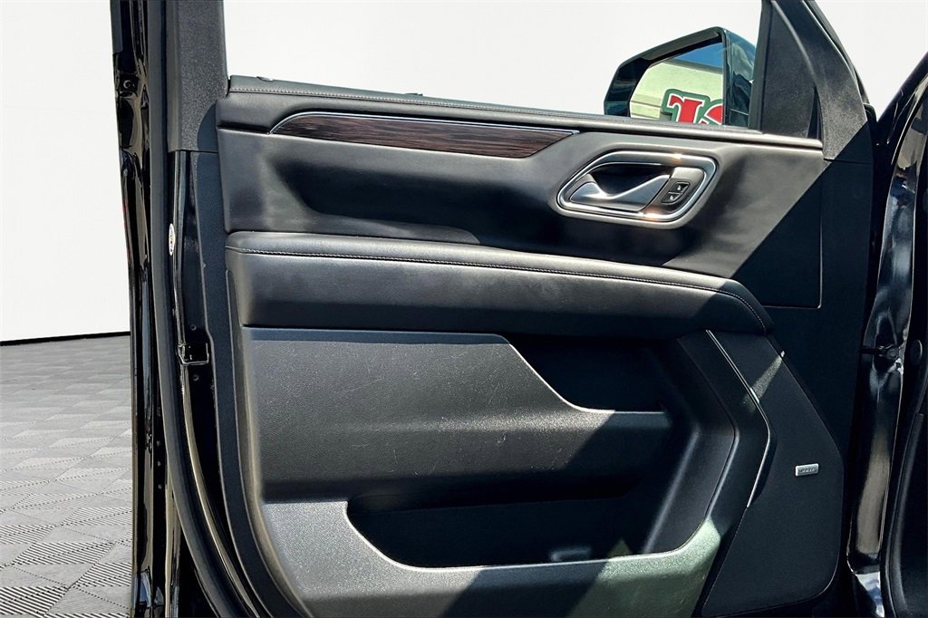 Used 2023 Chevrolet Tahoe LT image 22