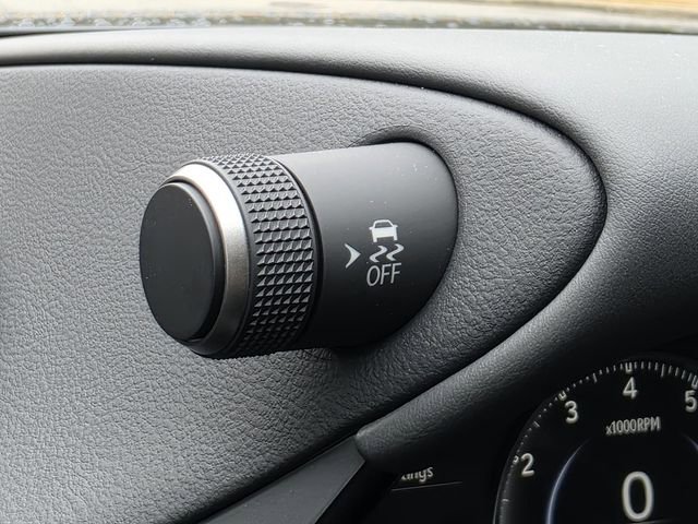 Certified 2025 Lexus ES 350 Ultra Luxury w/ Accessory Package (Z2) image 26