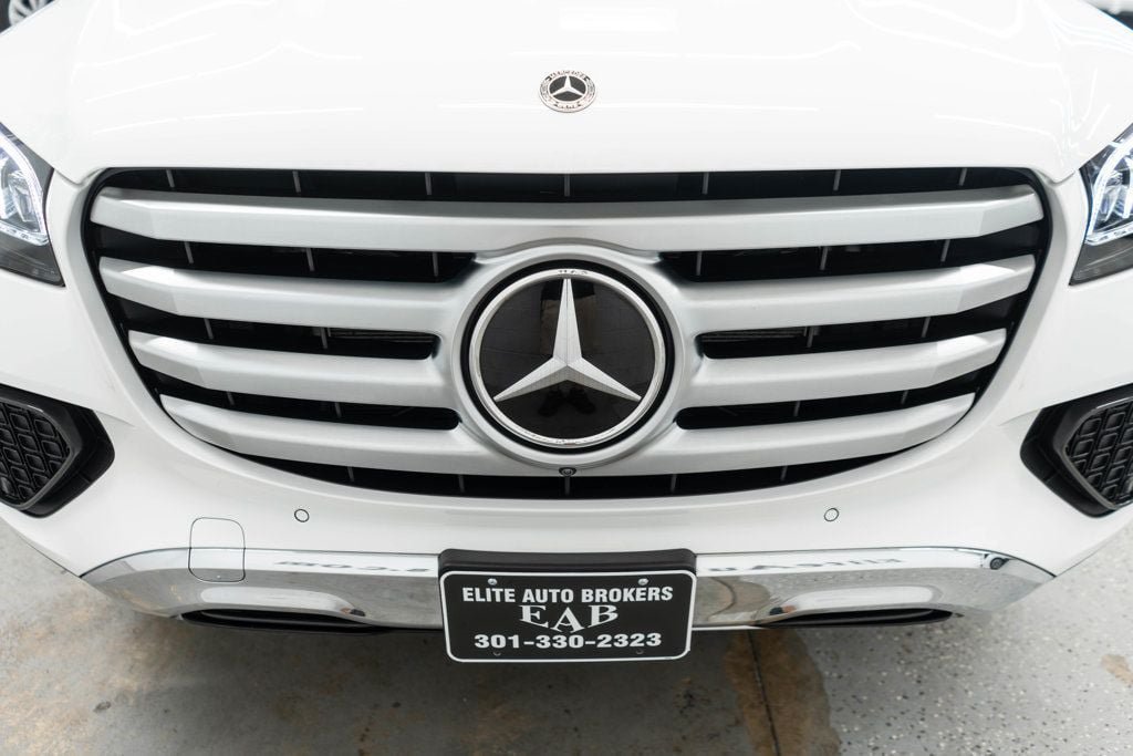 Used 2025 Mercedes-Benz GLS 450 4MATIC image 44