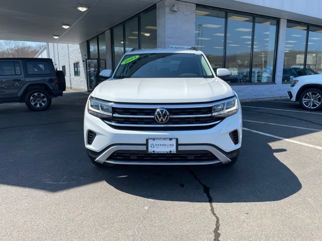 Used 2023 Volkswagen Atlas SE AWD/4WD image 2