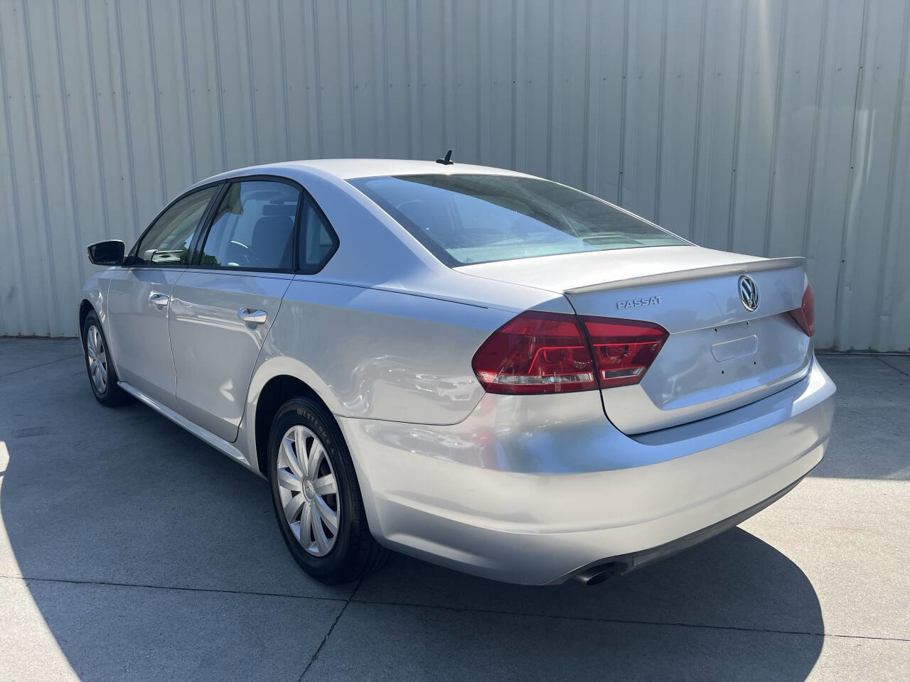 Used 2013 Volkswagen Passat 2.5 S FWD image 5