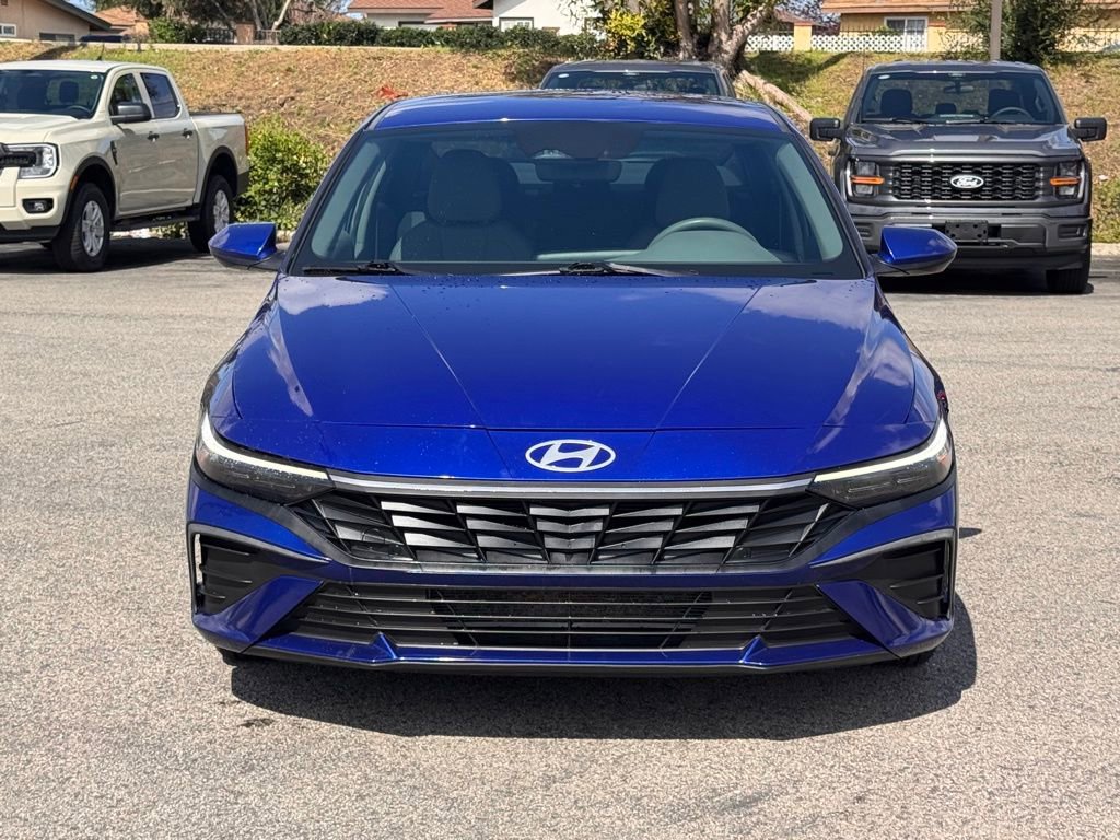 Used 2024 Hyundai Elantra SE image 6
