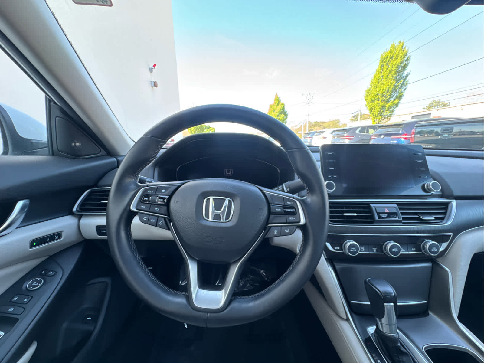 Used 2020 Honda Accord EX-L image 16