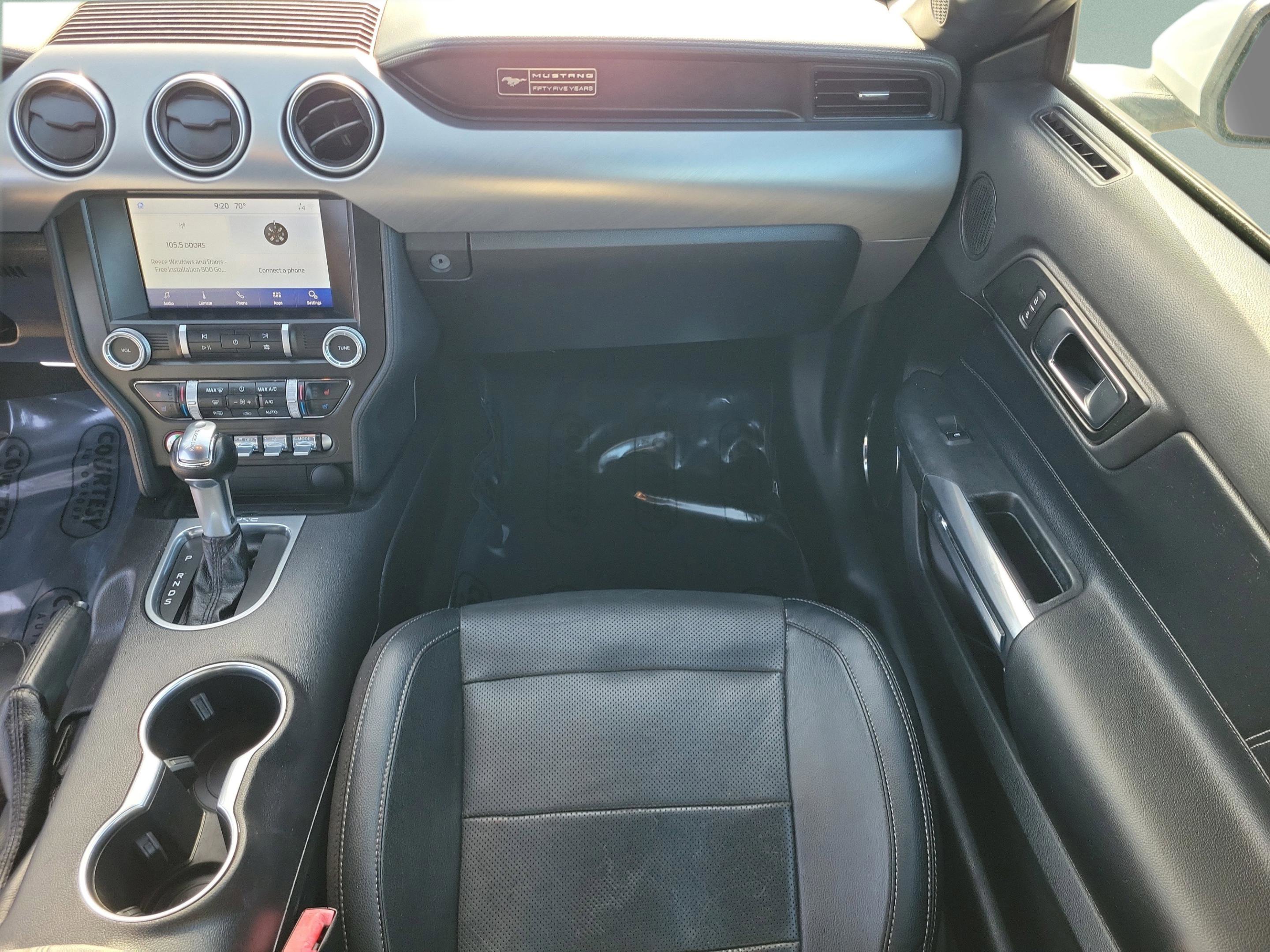 Used 2020 Ford Mustang Premium image 17