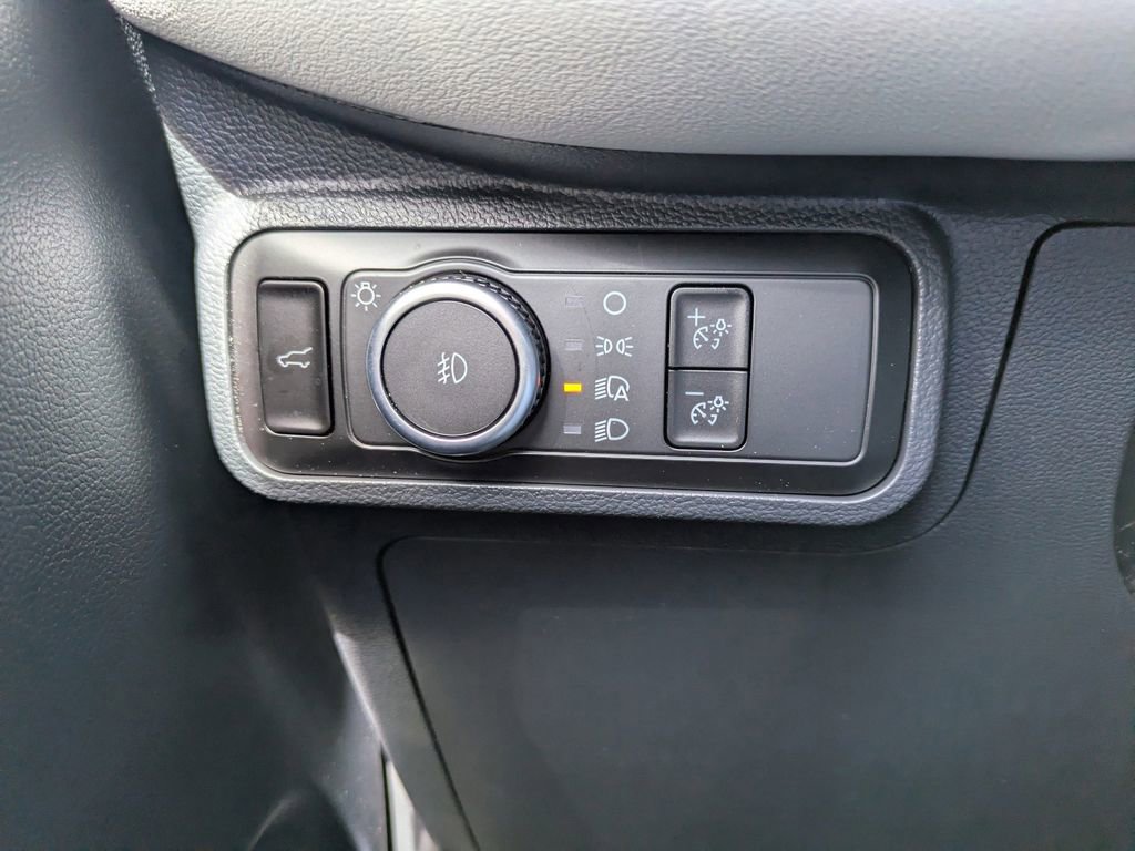 New 2026 Ford Explorer Active image 30