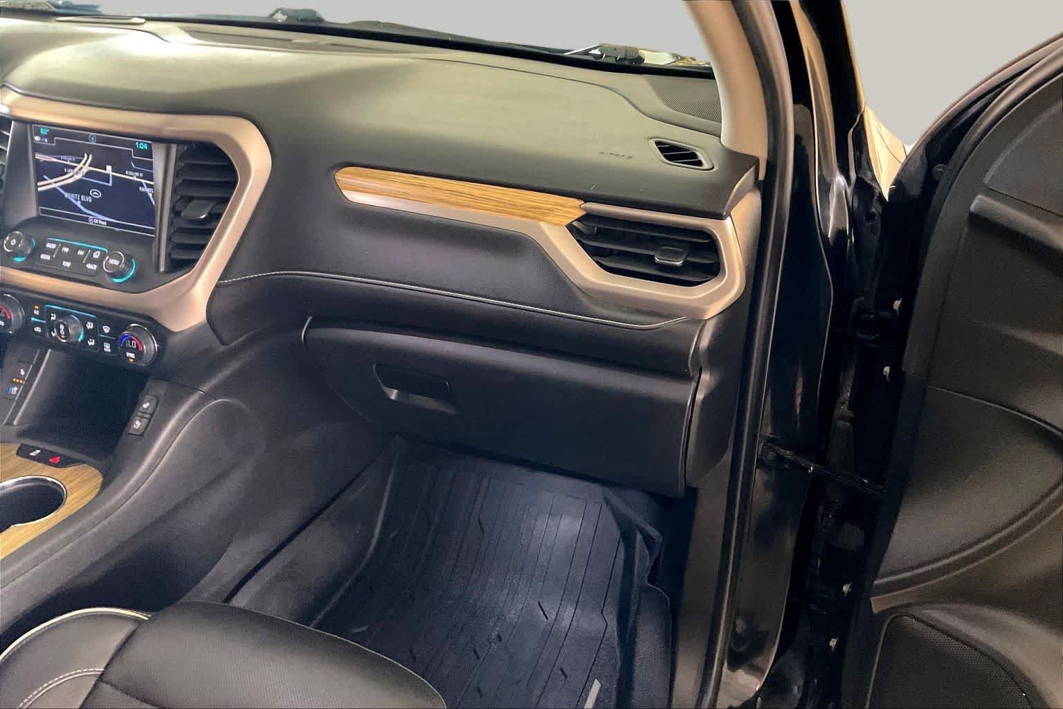 Used 2019 GMC Acadia Denali FWD image 16