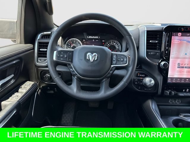 Used 2025 RAM 1500 Laramie w/ Sport Appearance Package AWD/4WD image 17