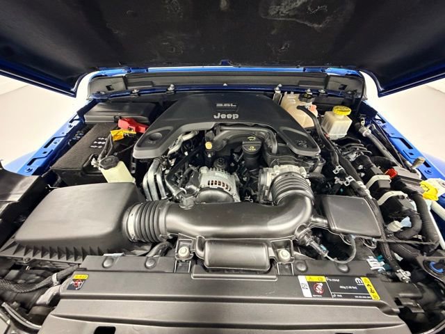 Used 2021 Jeep Gladiator Sport image 32