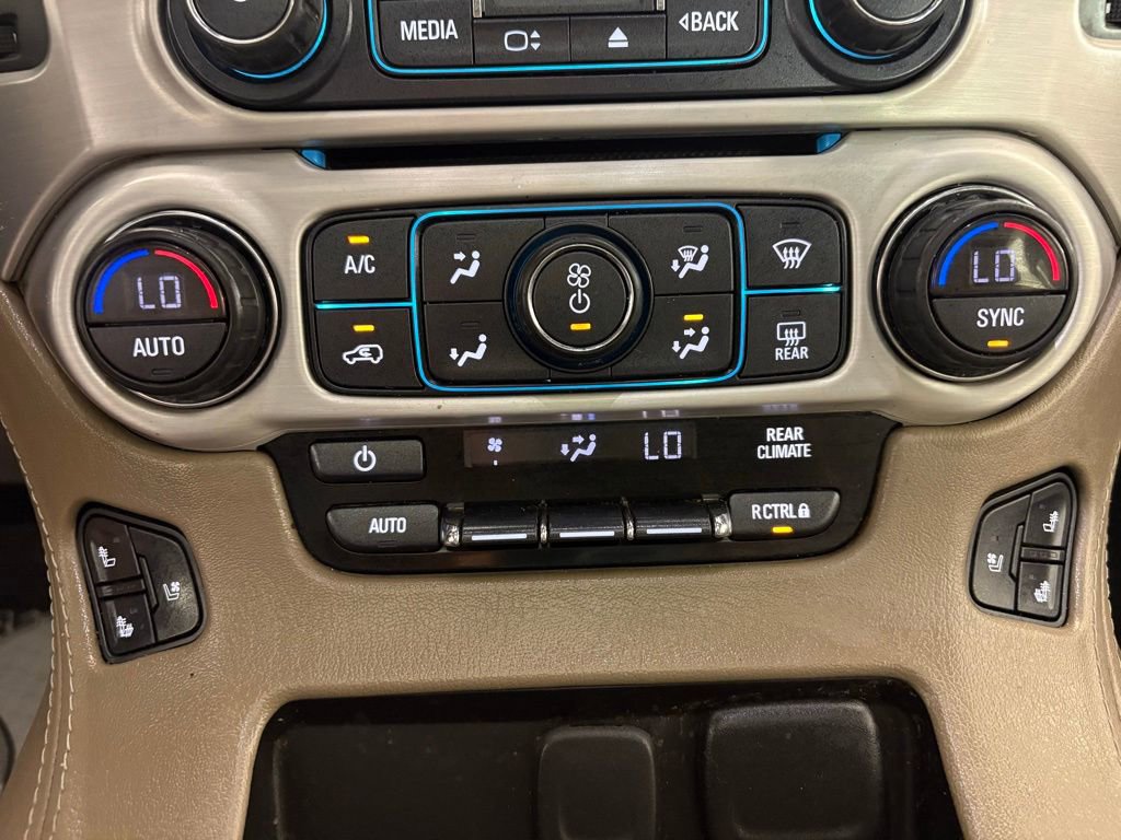 Used 2019 GMC Yukon SLT w/ Open Road Package AWD/4WD image 32