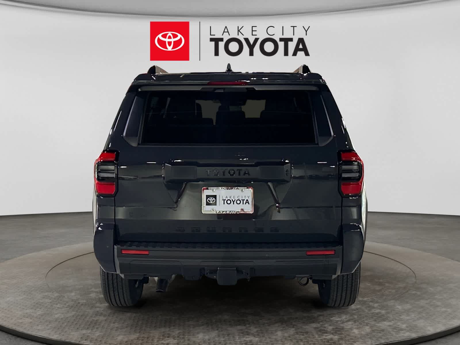 New 2026 Toyota 4Runner SR5 AWD/4WD image 5