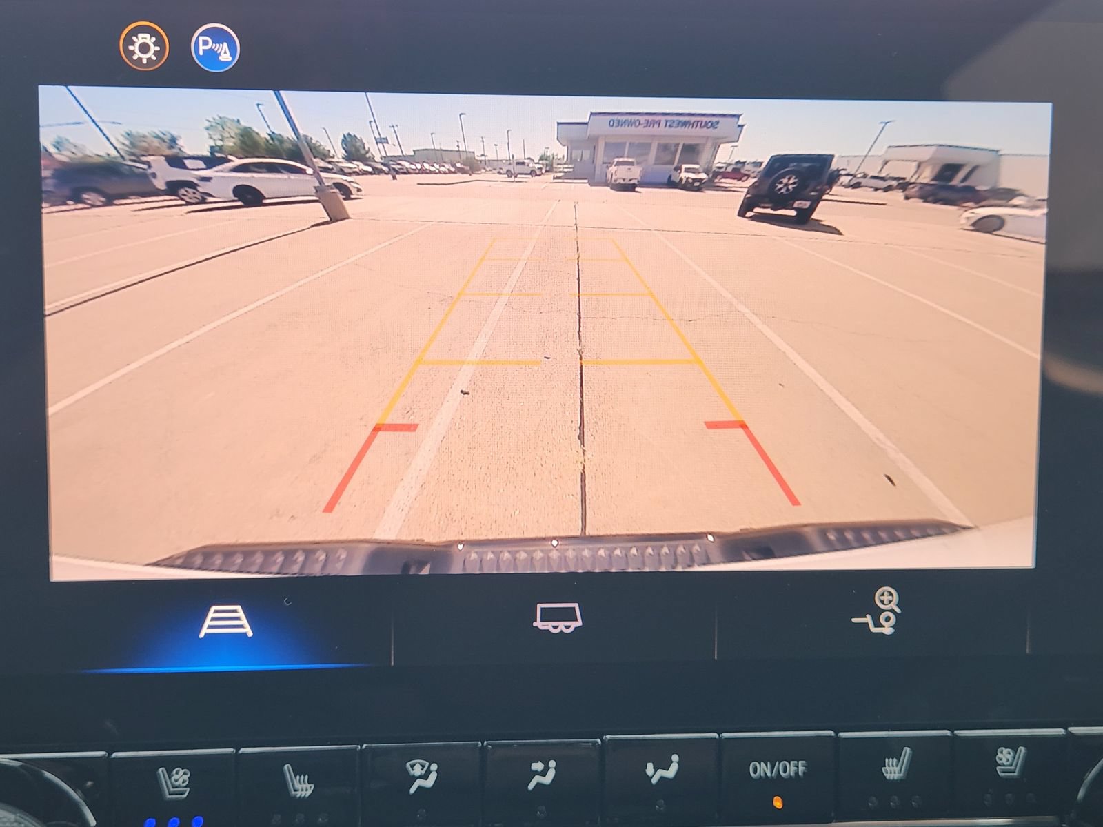 Used 2026 Chevrolet Colorado ZR2 AWD/4WD image 17