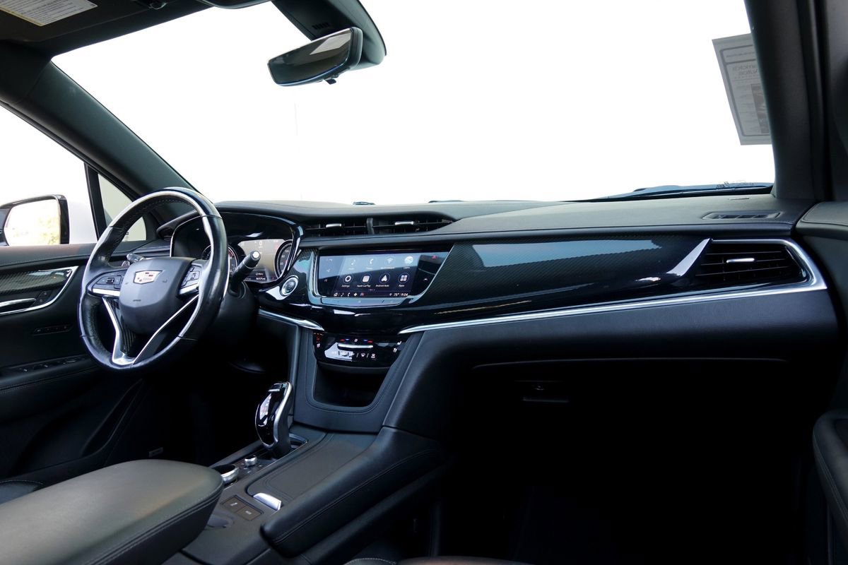 Used 2021 Cadillac XT6 Sport image 7
