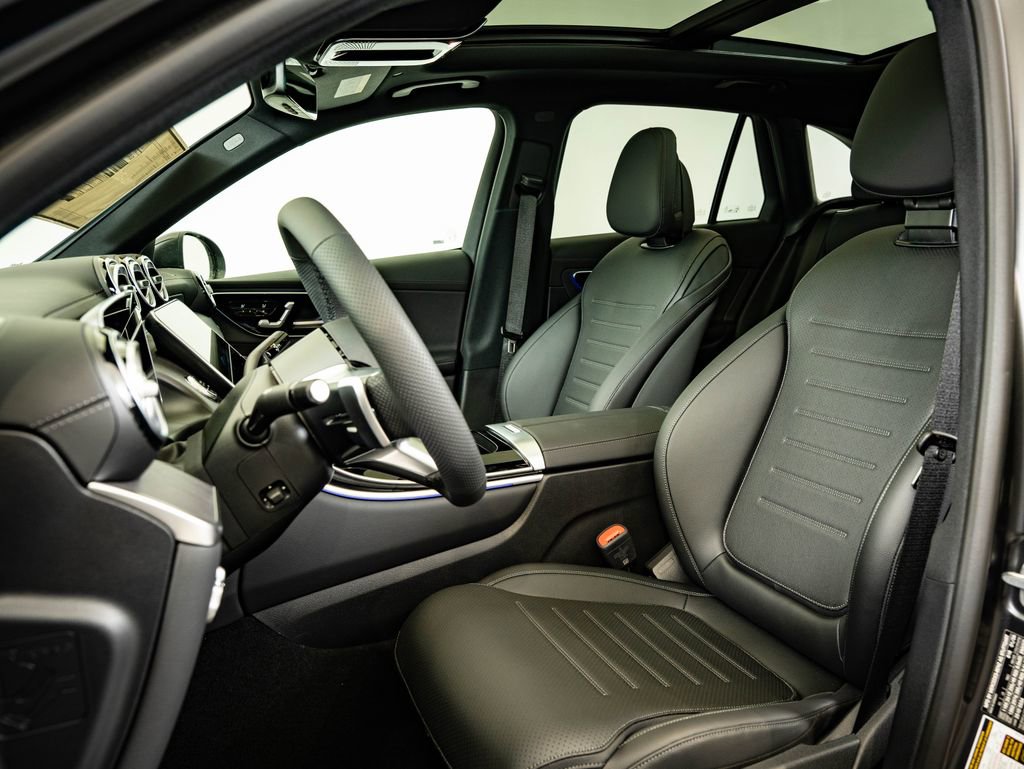 New 2026 Mercedes-Benz GLC 300 4MATIC image 24
