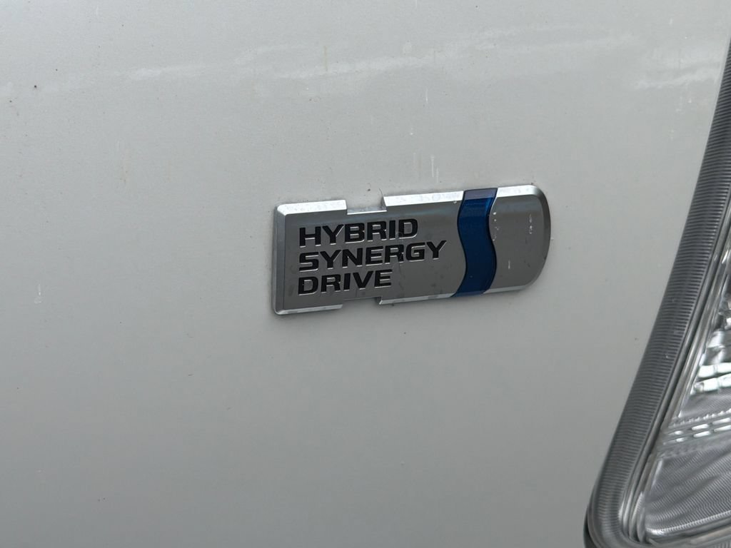 Used 2013 Toyota Prius V Three FWD image 5