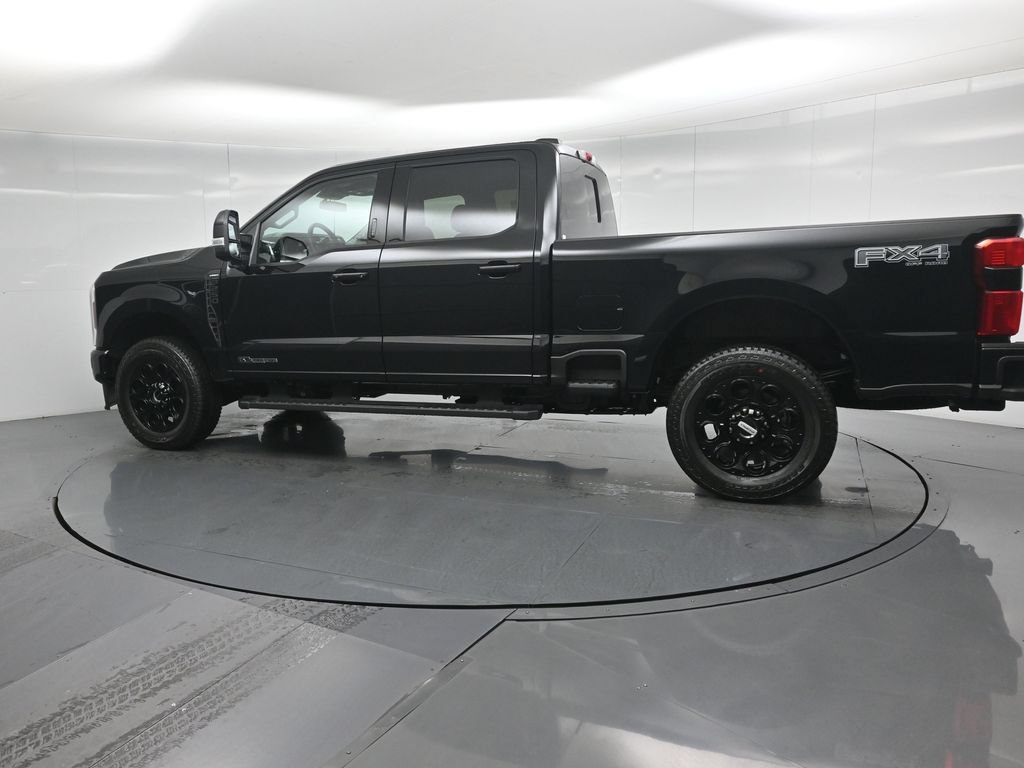 New 2026 Ford F250 Lariat w/ Black Appearance Package AWD/4WD image 6