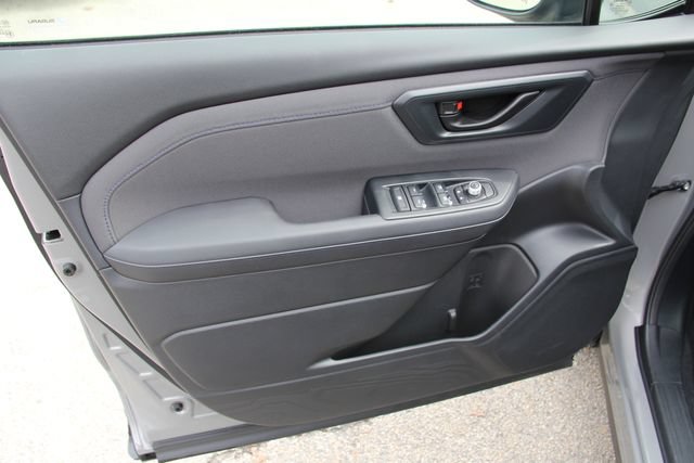Used 2025 Subaru Forester Premium AWD/4WD image 15