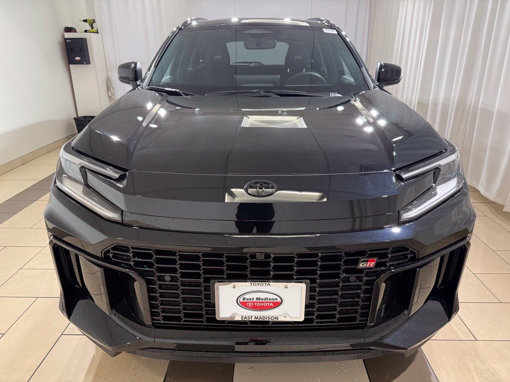New 2026 Toyota RAV4 AWD Plug-in Hybrid image 8