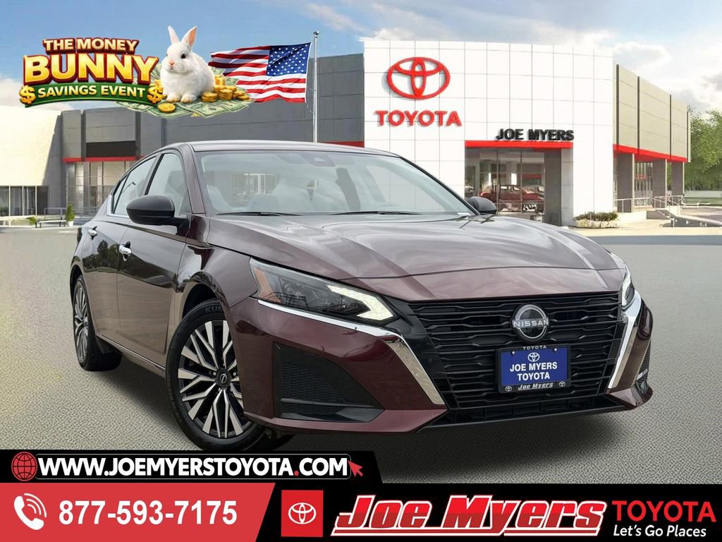 Used 2025 Nissan Altima 2.5 SV