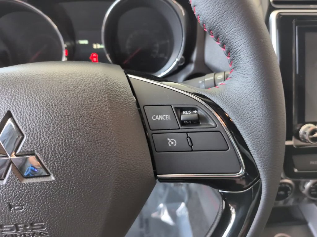New 2026 Mitsubishi Outlander Sport LE AWD/4WD image 21