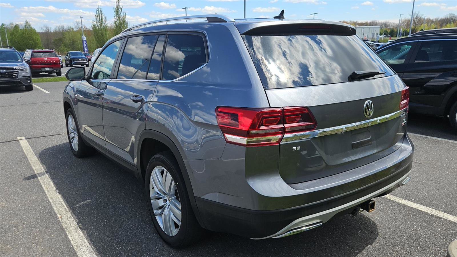 Used 2019 Volkswagen Atlas SE w/ Panoramic Sunroof Package AWD/4WD image 5