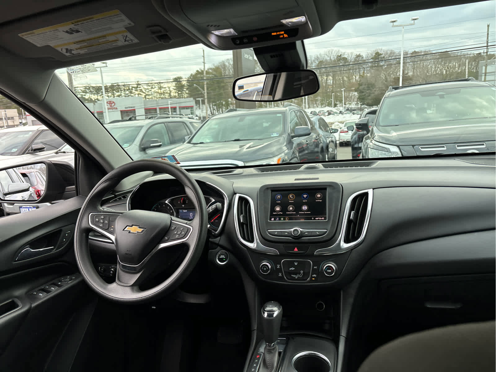 Used 2020 Chevrolet Equinox LT image 28