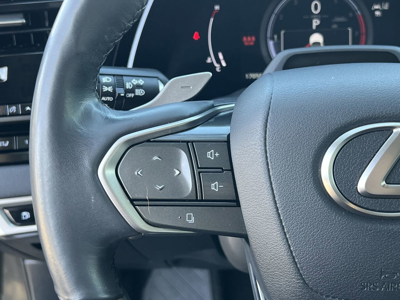 Used 2023 Lexus RX 350 FWD w/ Accessory Package (Z1) image 10