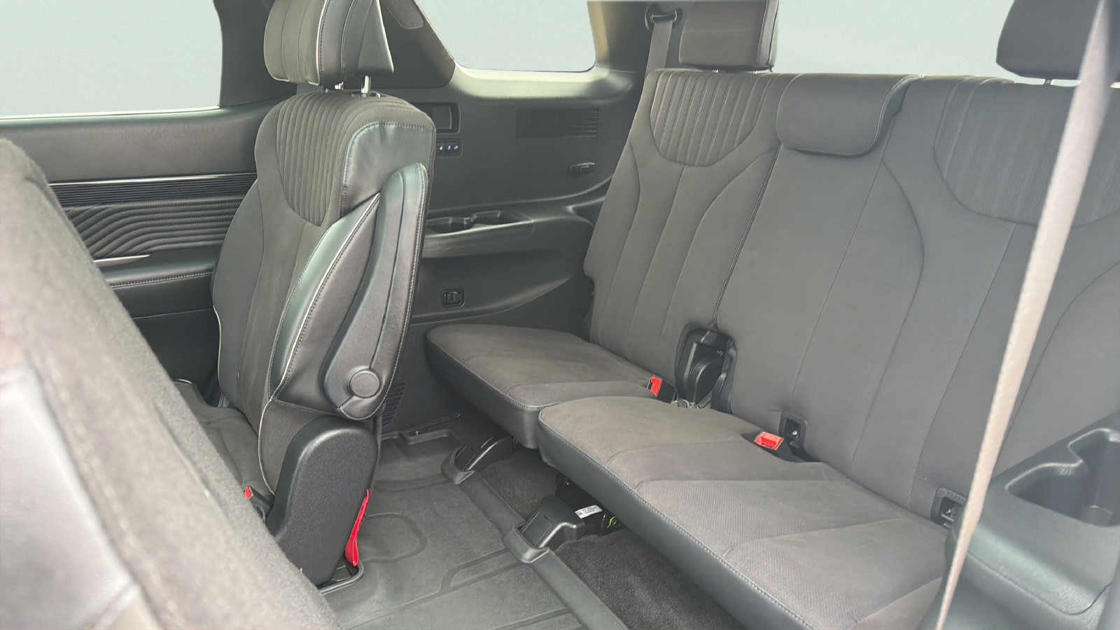 Used 2025 Hyundai Palisade Calligraphy AWD/4WD image 28