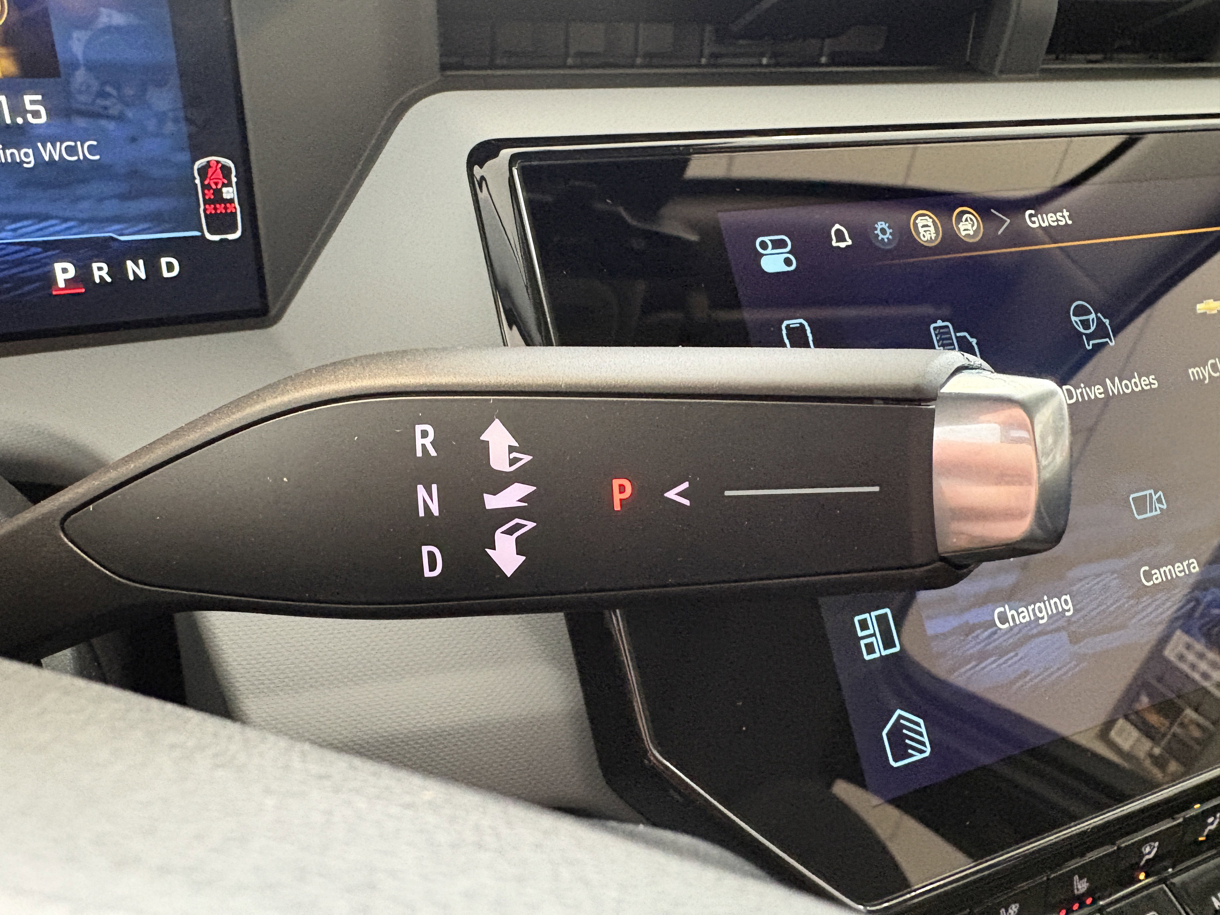 New 2027 Chevrolet Bolt RS w/ Technology Package image 14