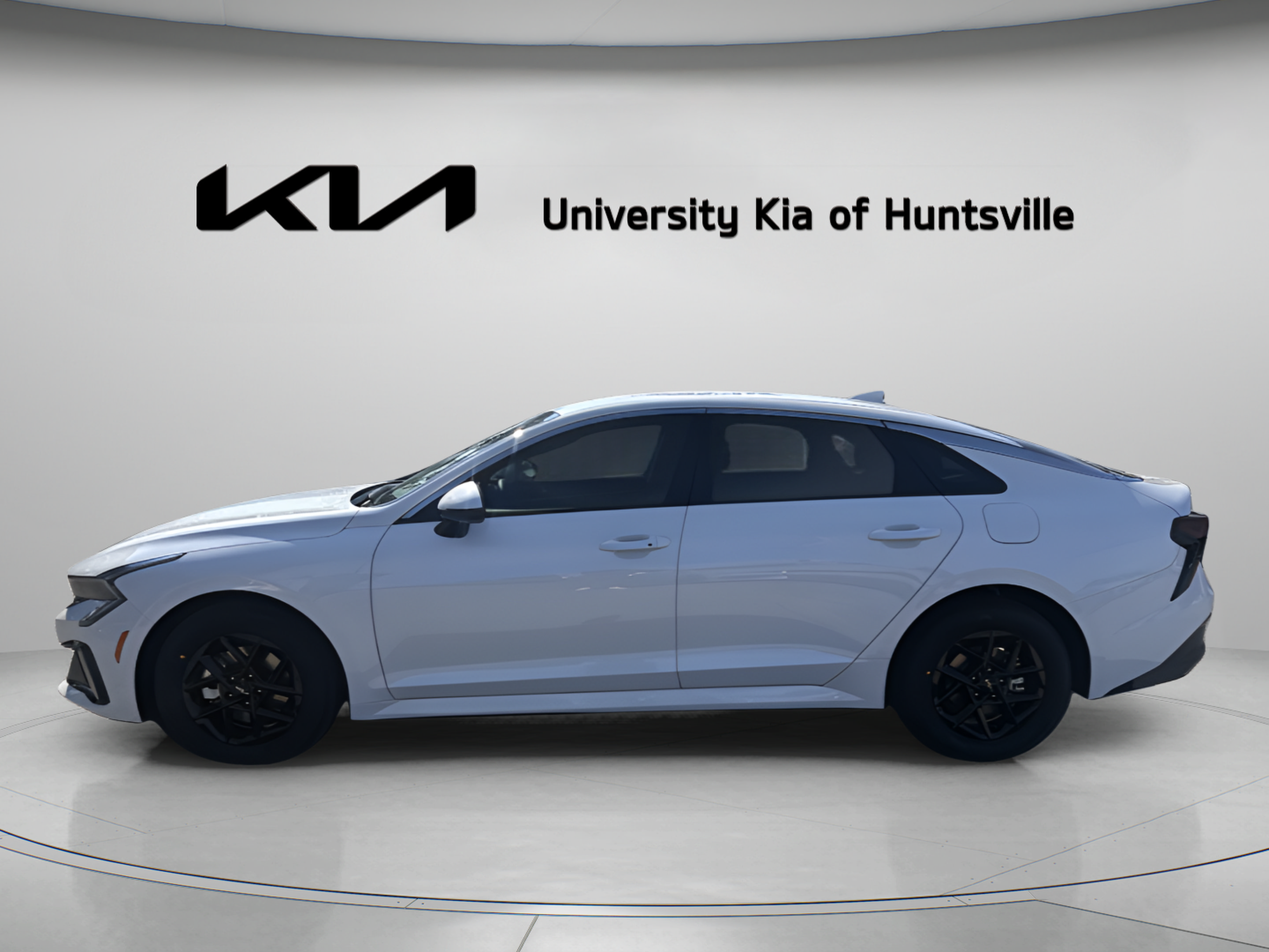 New 2026 Kia K5 LXS FWD image 4