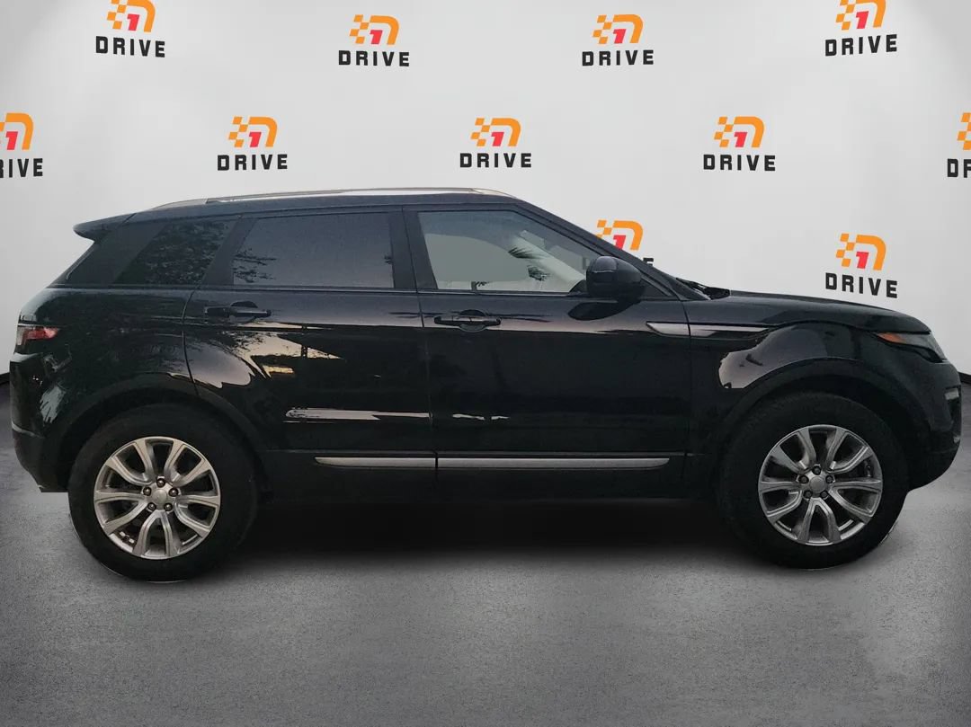 Used 2017 Land Rover Range Rover Evoque SE AWD/4WD image 4