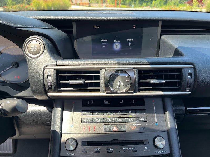 Used 2019 Lexus IS 300 image 17