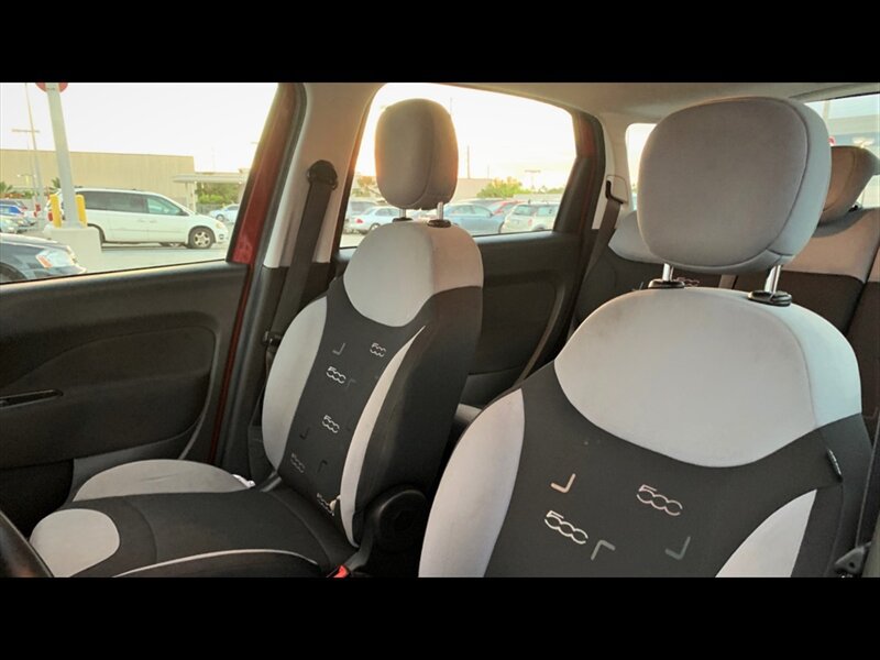 Used 2016 FIAT 500L Pop FWD image 10