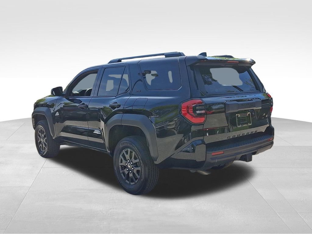 Used 2025 Toyota 4Runner SR5 AWD/4WD image 4
