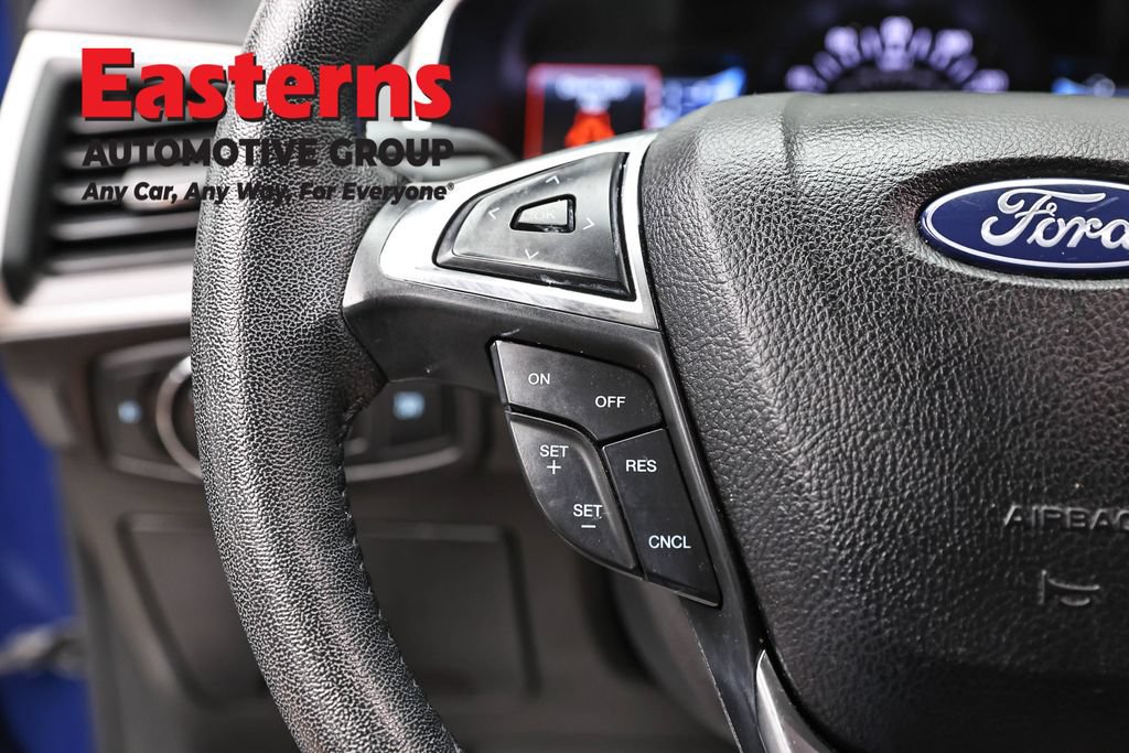 Used 2021 Ford Edge SEL AWD/4WD image 14